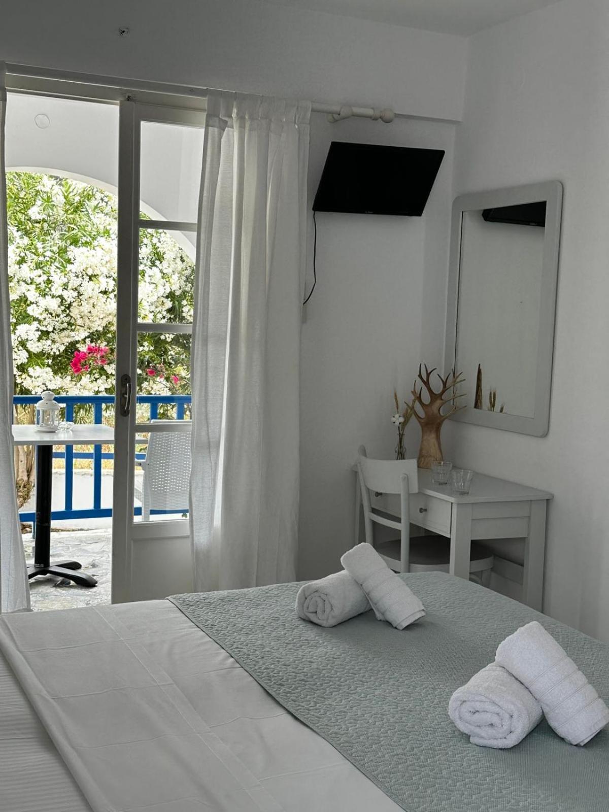 Εvi Evan Hotel Galissas Eksteriør bilde