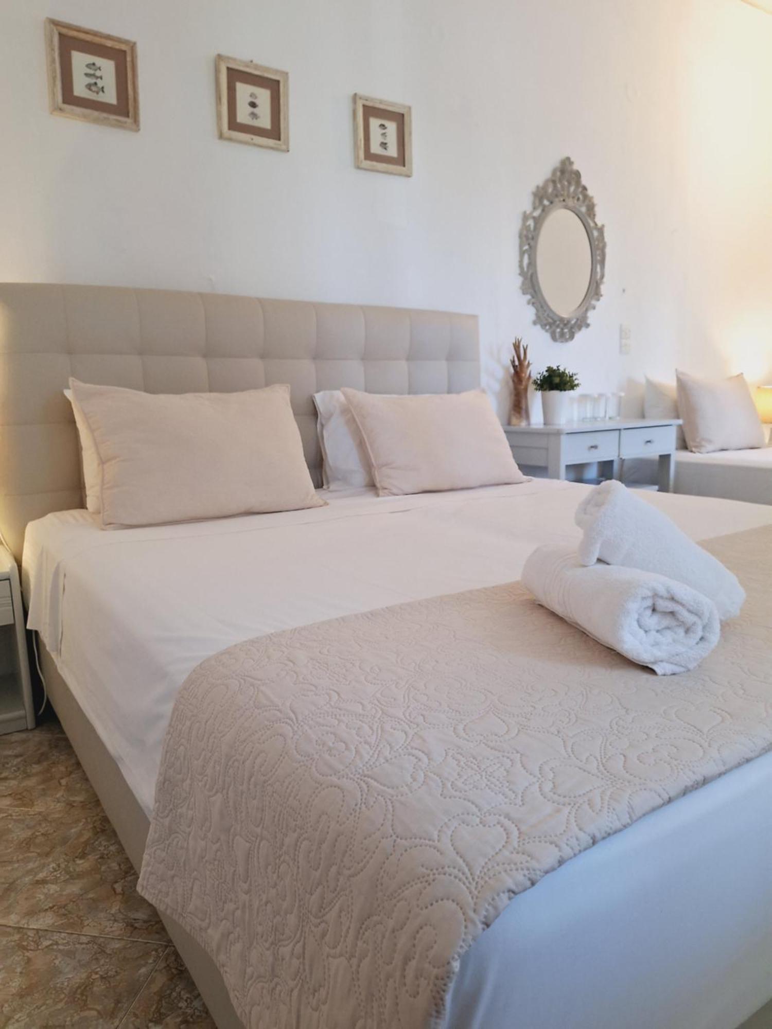 Εvi Evan Hotel Galissas Eksteriør bilde